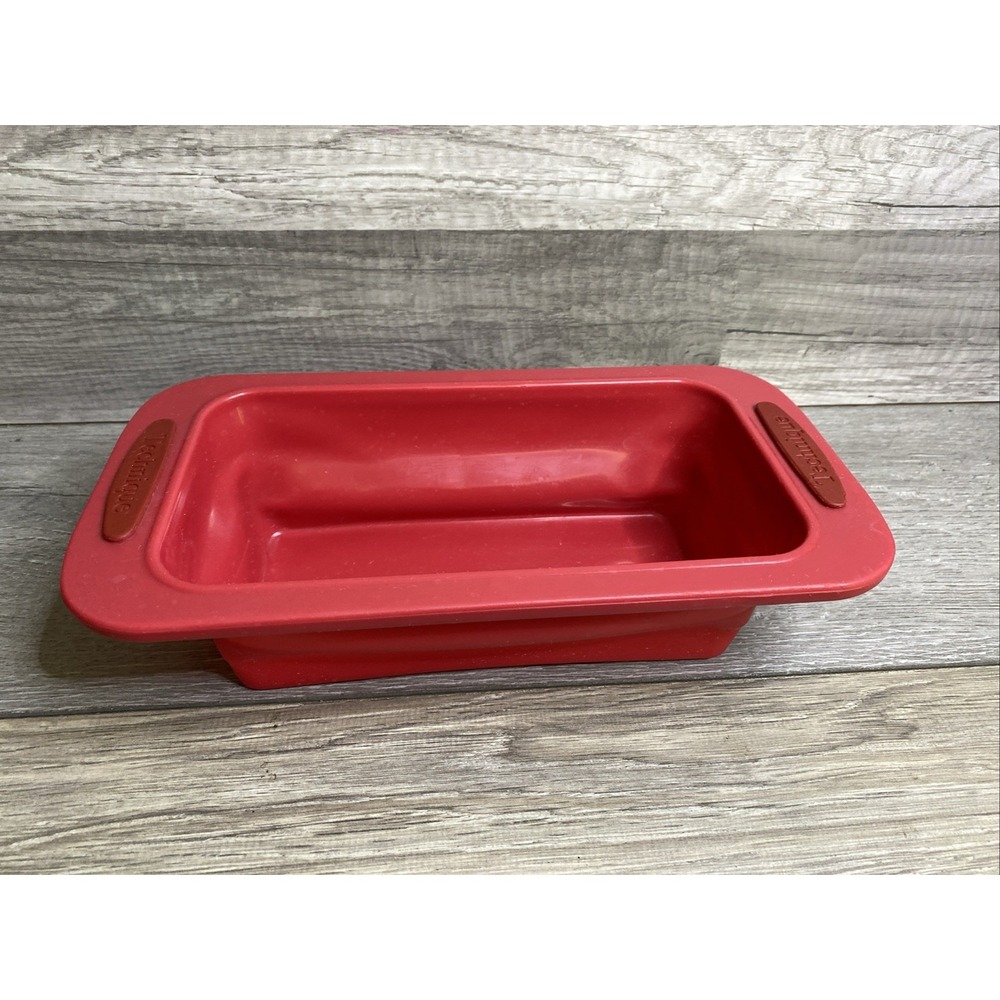 Technique‎ Red Silicone Collapsible Loaf Pan Rectangular Bread Meatloaf Baker